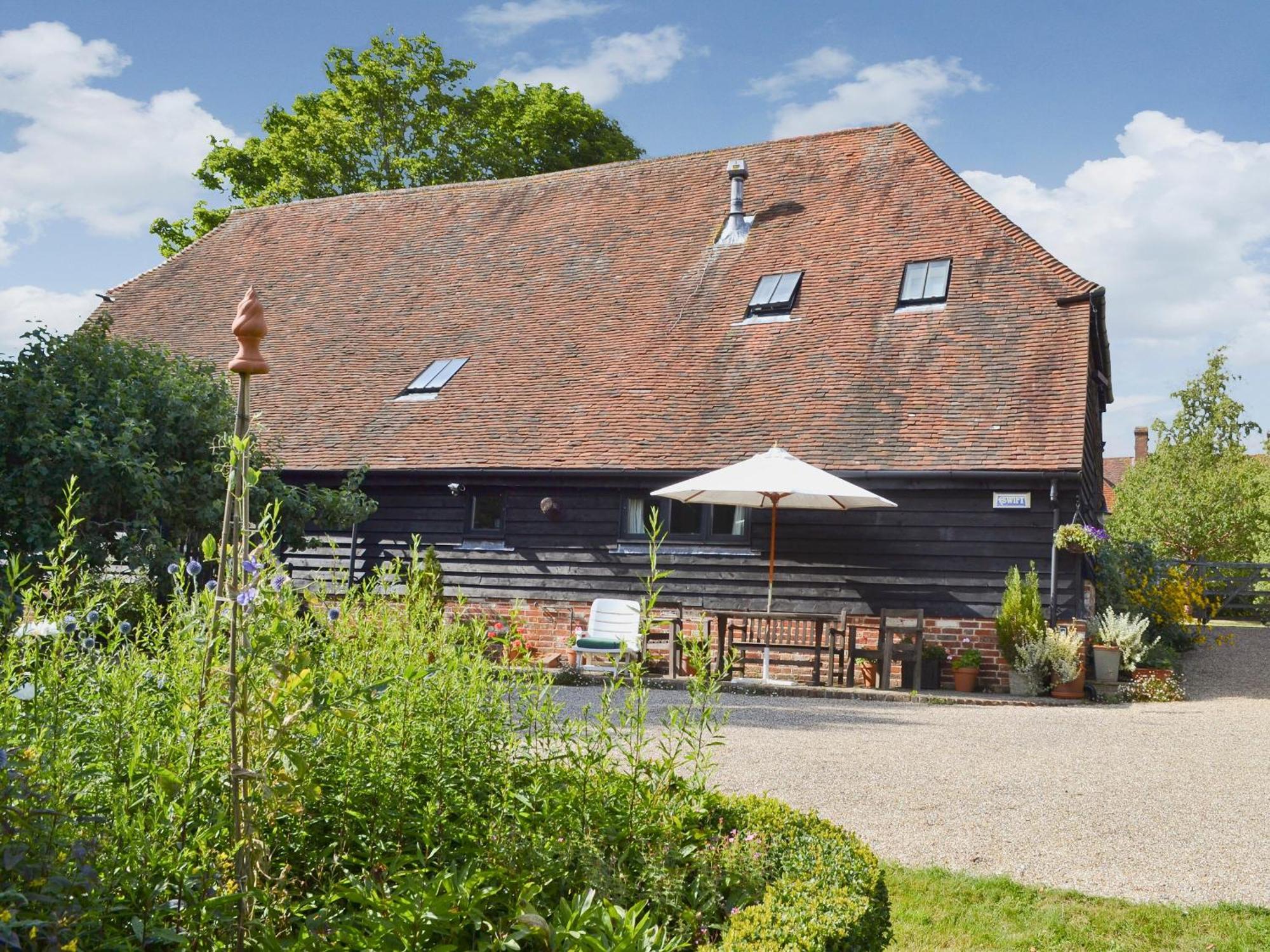 Mount House Barn Villa Burwash Exterior photo